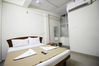 K E K Accommodation Airport Hotel, Chennai 4